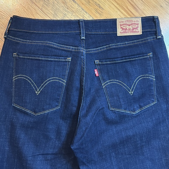 Levi’s Classic Bootcut Womens Sz 8 - Picture 3 of 7